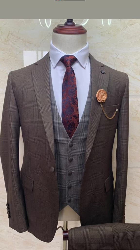 Grey Plaid & Rose Detail